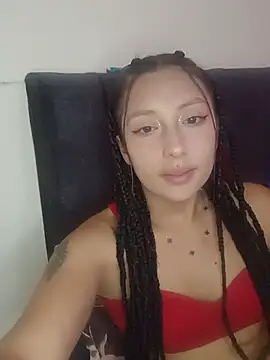 MiaSaen online show from July 16, 8:37 pm