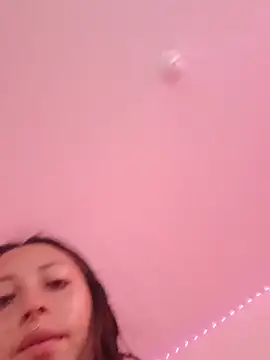 MiaSaen online show from July 23, 2:37 pm