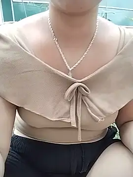 candyyy19 online show from July 10, 10:51 am