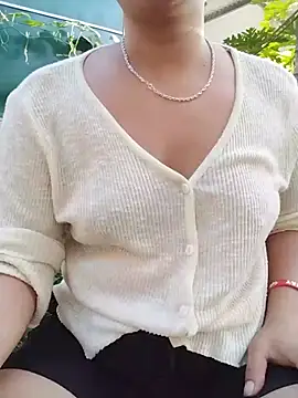 candyyy19 online show from July 11, 11:17 pm