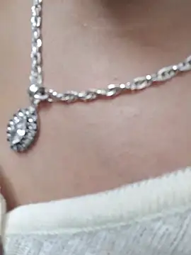candyyy19 online show from July 15, 8:19 am