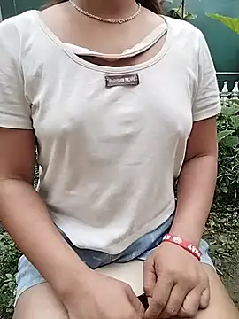 candyyy19 online show from July 17, 10:58 pm