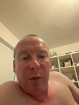 Snapshot of Palered chatting on July 21, 10:23 pm Palered online show from July 21, 10:23 pm