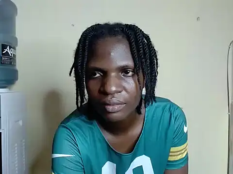 Snapshot of Tracy_Hype chatting on June 5, 5:40 pm Tracy Hype online show from June 5, 5:40 pm