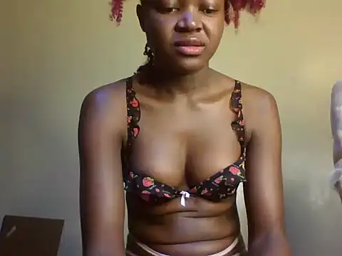 Snapshot of Melly_moll chatting on July 16, 2:01 pm Melly moll online show from July 16, 2:01 pm