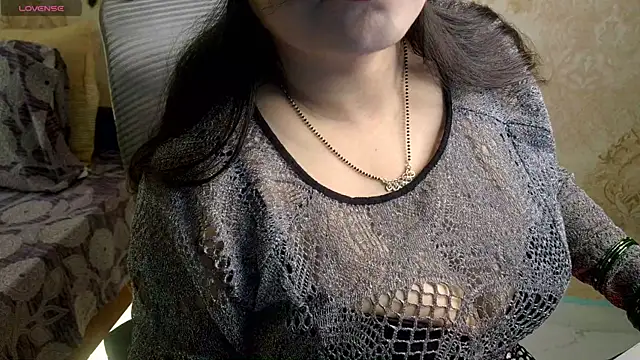 hey rhea online show from August 3, 7:29 am