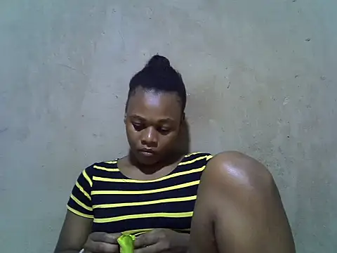 Snapshot of bigtits25444 chatting on July 9, 11:36 am bigtits25444 online show from July 9, 11:36 am