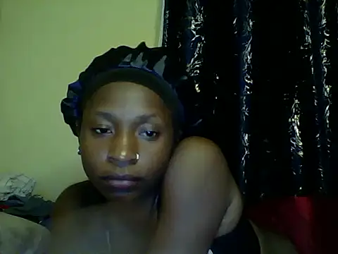 blackfox ebonny online show from June 6, 9:19 pm