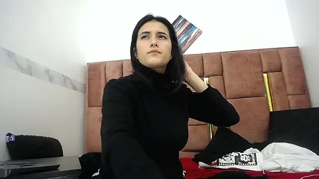 Snapshot of MIA_COINS chatting on July 21, 9:50 pm MIA COINS online show from July 21, 9:50 pm