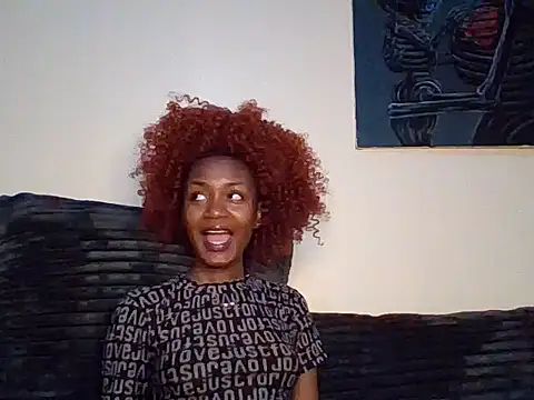 Snapshot of Lill_Miss chatting on June 24, 6:40 pm Lill Miss online show from June 24, 6:40 pm
