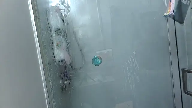 Snapshot of gothbaby3055 chatting on July 19, 6:33 pm gothbaby3055 online show from July 19, 6:33 pm