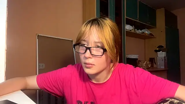 Mowhlntime online show from June 13, 1:20 pm