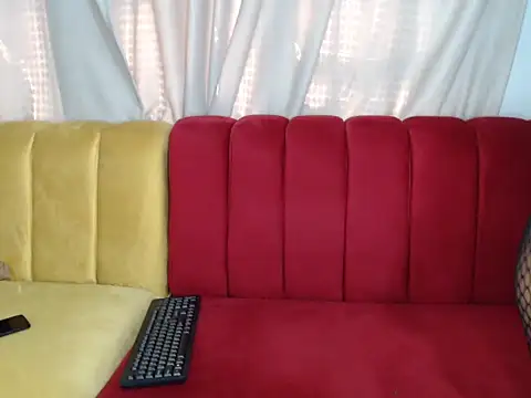 Snapshot of Cristinaahxx chatting on July 3, 6:31 am Cristinaahxx online show from July 3, 6:31 am