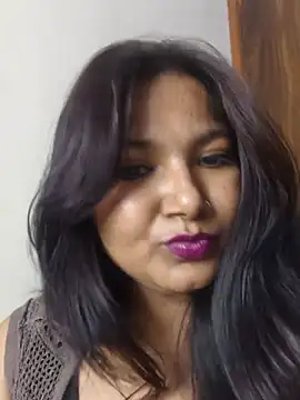 Snapshot of sheela_3563 chatting on June 23, 5:55 pm sheela 3563 online show from June 23, 5:55 pm