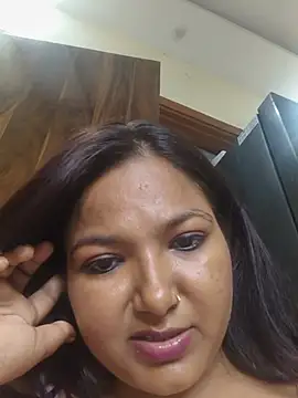 Snapshot of sheela_3563 chatting on July 28, 5:12 pm sheela 3563 online show from July 28, 5:12 pm