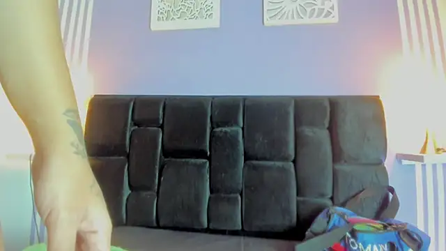 Snapshot of Naya_Ariam chatting on July 18, 7:12 am Naya Ariam online show from July 18, 7:12 am