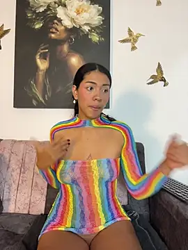 Samantha gyatt online show from July 1, 11:12 am