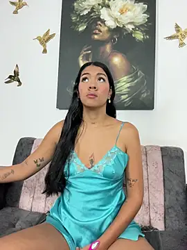 Samantha gyatt online show from July 10, 11:13 am