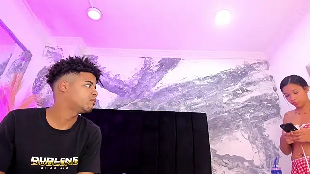 TaylorAndThalia online show from July 21, 5:59 pm
