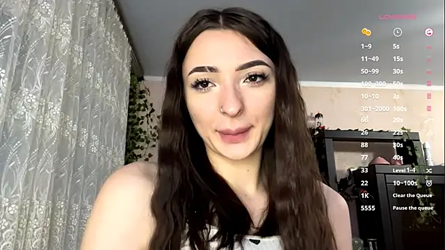 Luna Frost online show from June 13, 5:44 pm