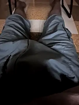Gujjuboy99 online show from June 13, 1:42 pm