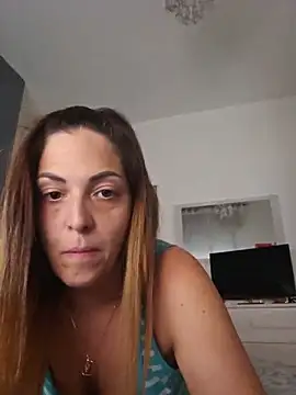 Snapshot of whispersexy chatting on June 21, 1:24 pm whispersexy online show from June 21, 1:24 pm