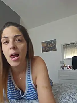 Snapshot of whispersexy chatting on July 4, 10:43 am whispersexy online show from July 4, 10:43 am