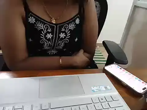 kannada Hotlady online show from July 21, 8:38 am