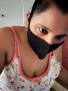 Snapshot of Lusty_mussty chatting on June 9, 7:42 am Lusty mussty online show from June 9, 7:42 am