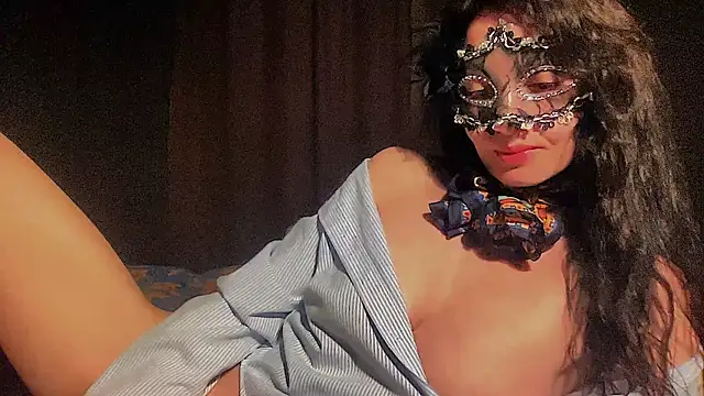 BeatriceRosa online show from June 13, 1:47 am
