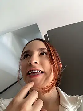 JUANITA-007 online show from July 28, 12:48 pm