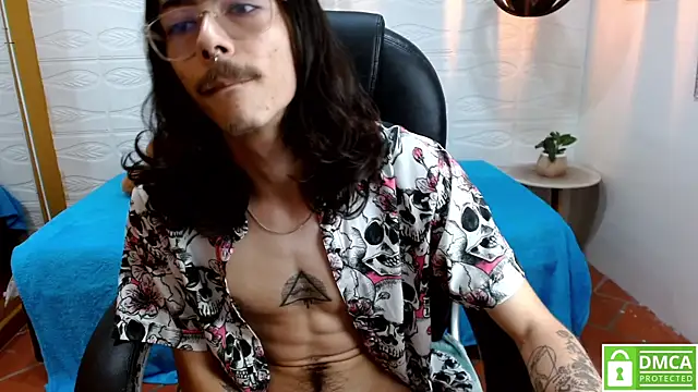 Snapshot of bigcock_robert chatting on July 27, 8:16 pm bigcock robert online show from July 27, 8:16 pm