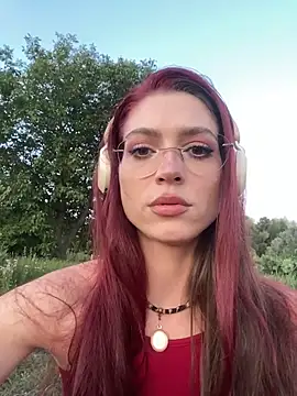 Snapshot of Marseline32 chatting on July 30, 5:45 pm Marseline32 online show from July 30, 5:45 pm