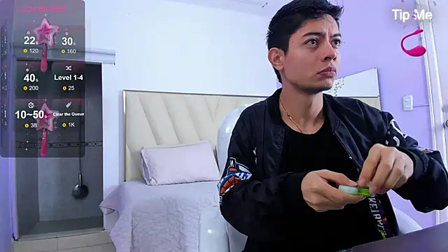 Ethan12  online show from July 22, 4:15 am
