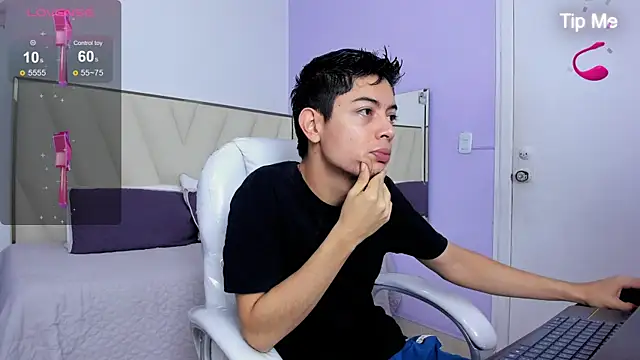 Ethan12  online show from July 24, 3:26 am