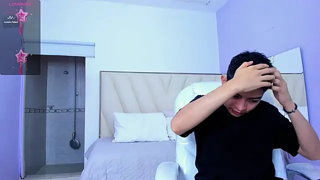 Ethan12  online show from July 31, 3:28 am