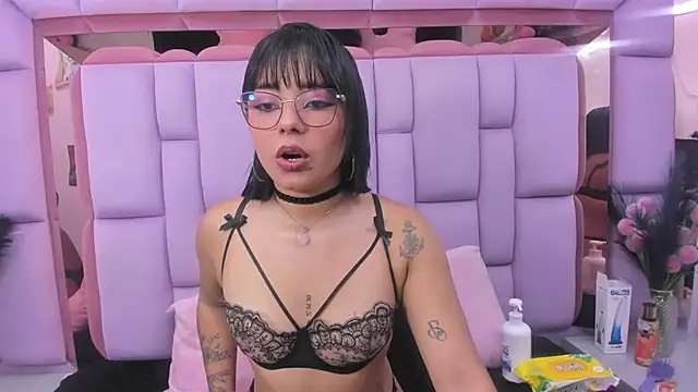 roxane vega online show from July 15, 4:34 pm