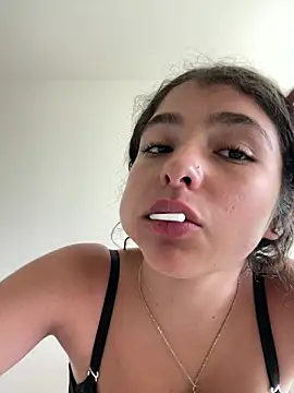 LINDA-0123 online show from July 26, 5:09 pm