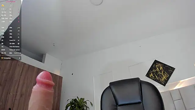 Snapshot of Martina_evan chatting on July 26, 12:12 pm Martina evan online show from July 26, 12:12 pm
