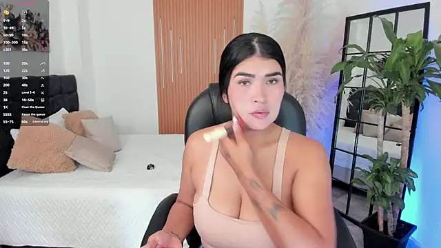 Snapshot of Martina_evan chatting on August 1, 12:59 pm Martina evan online show from August 1, 12:59 pm