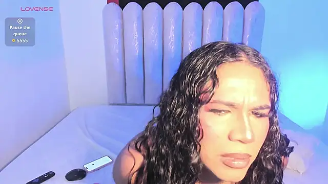 Snapshot of joeli_sweett chatting on June 27, 9:53 pm joeli sweett online show from June 27, 9:53 pm