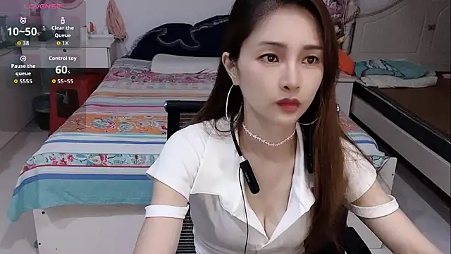 miaomiao-99 online show from June 18, 10:30 am