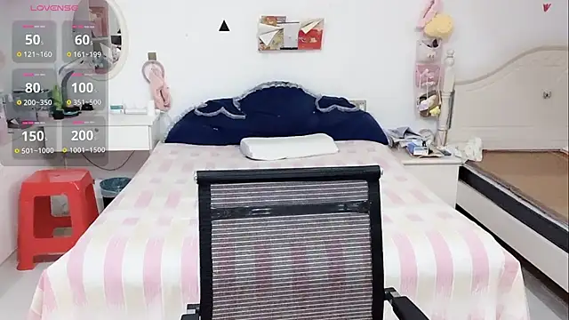 miaomiao-99 online show from July 22, 4:04 am