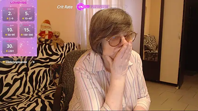 Snapshot of Sharon_Amore chatting on January 23, 12:19 pm Sharon Amore online show from January 23, 12:19 pm