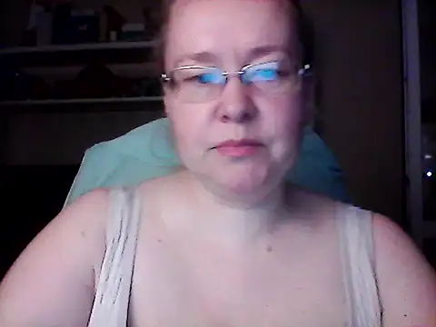 Snapshot of Viola27 chatting on June 17, 3:46 pm Viola27 online show from June 17, 3:46 pm
