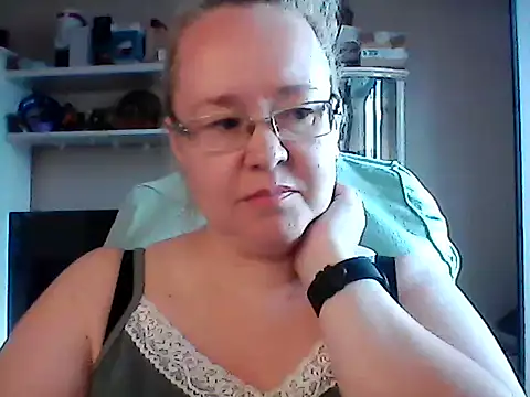 Snapshot of Viola27 chatting on June 19, 12:09 pm Viola27 online show from June 19, 12:09 pm