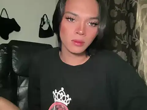 Snapshot of Justine0419 chatting on June 29, 3:34 pm Justine0419 online show from June 29, 3:34 pm