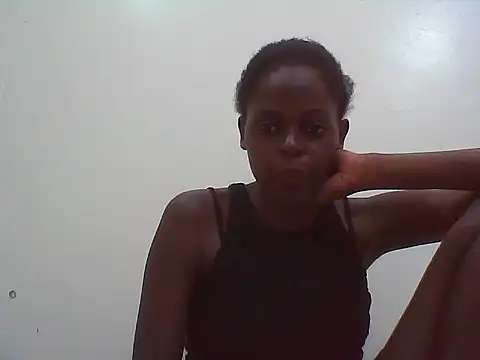 Snapshot of macecce chatting on June 16, 8:22 pm macecce online show from June 16, 8:22 pm