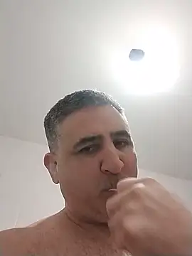 Snapshot of sedentalmaduro chatting on June 11, 2:00 am sedentalmaduro online show from June 11, 2:00 am