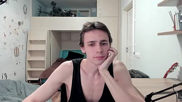 Snapshot of urgoddessboy chatting on June 16, 6:43 pm urgoddessboy online show from June 16, 6:43 pm